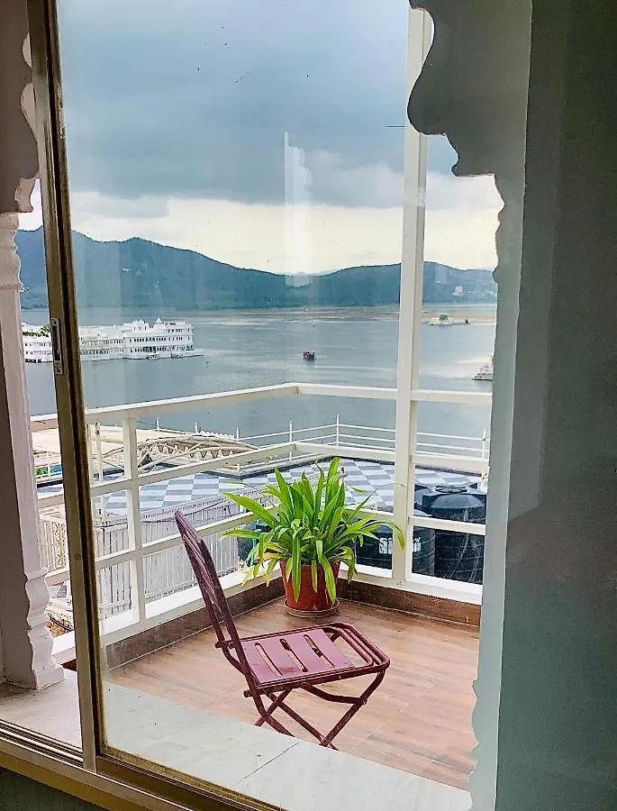 Peacock Guest House - Lake View Hotel In Udaipur 2*,  Inde