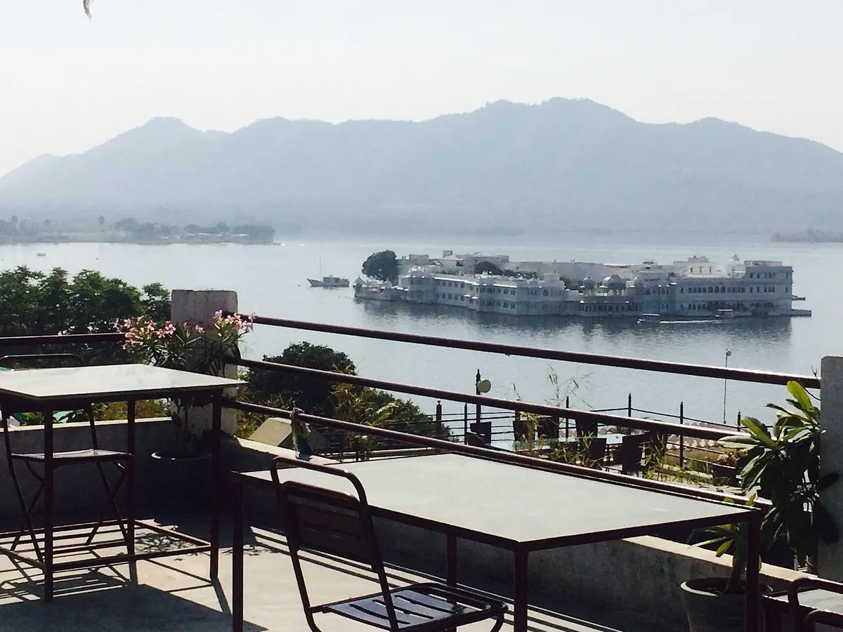 Peacock Guest House - Lake View Hotel In Udaipur 2*,  Indien