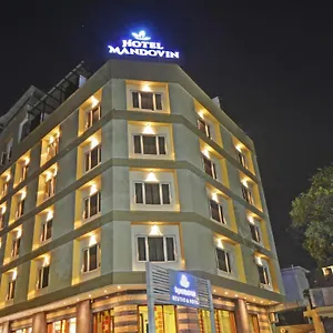 Hotel Mandovin,