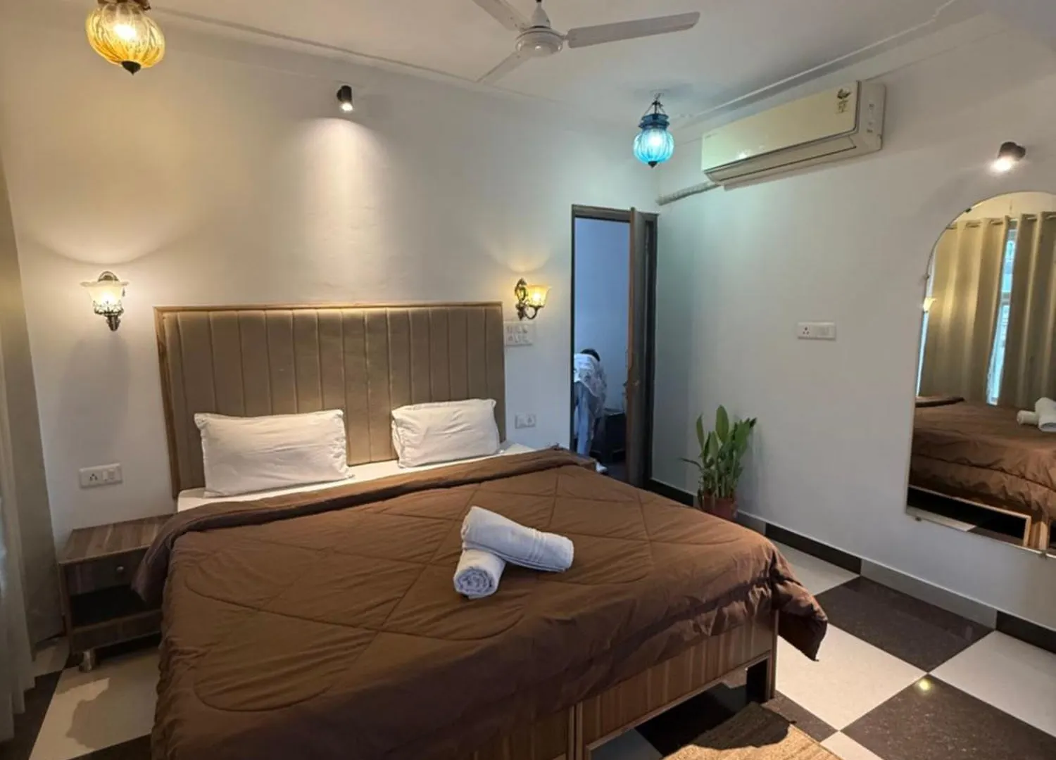 Peacock Guest House - Lake View Hotel In Udaipur Indien